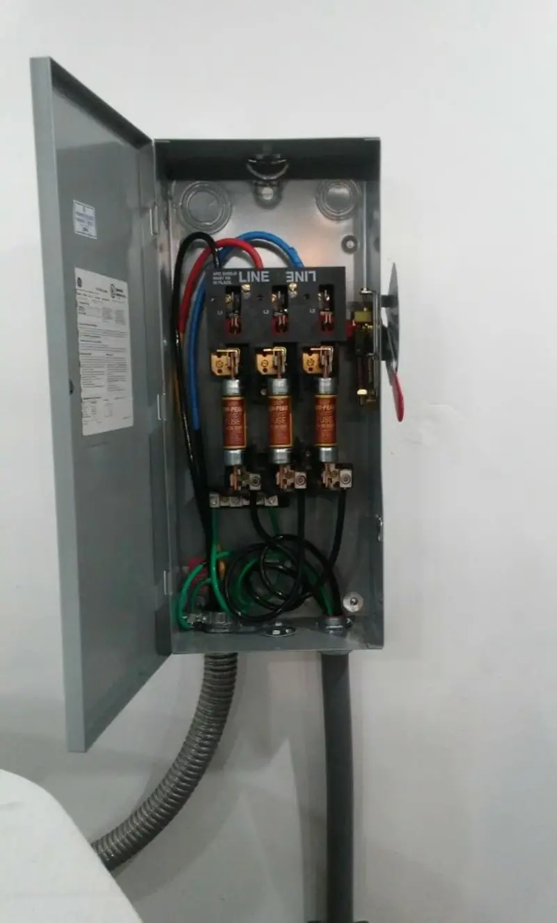 Three-phase disconnect switch installed for Smoke Detector Installation in Westchester